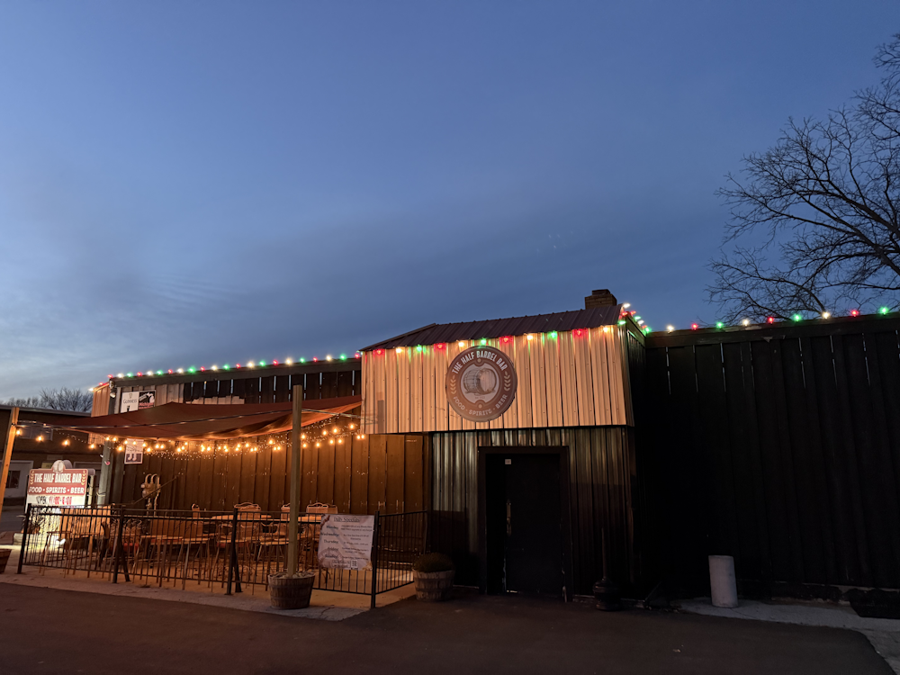 Professional commercial Christmas lighting for businesses